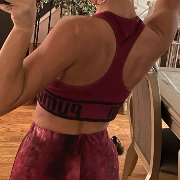 NWOT Puma sports bra - Picture 6 of 13